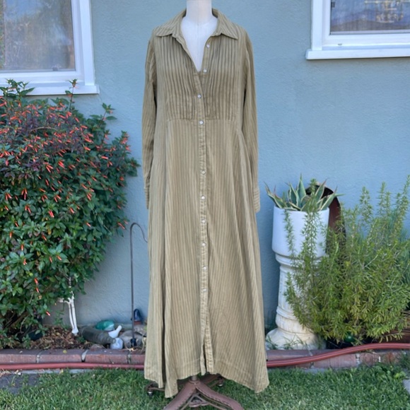 Free People Dresses & Skirts - Free People Button Down Long Sleeve Dress with Slip